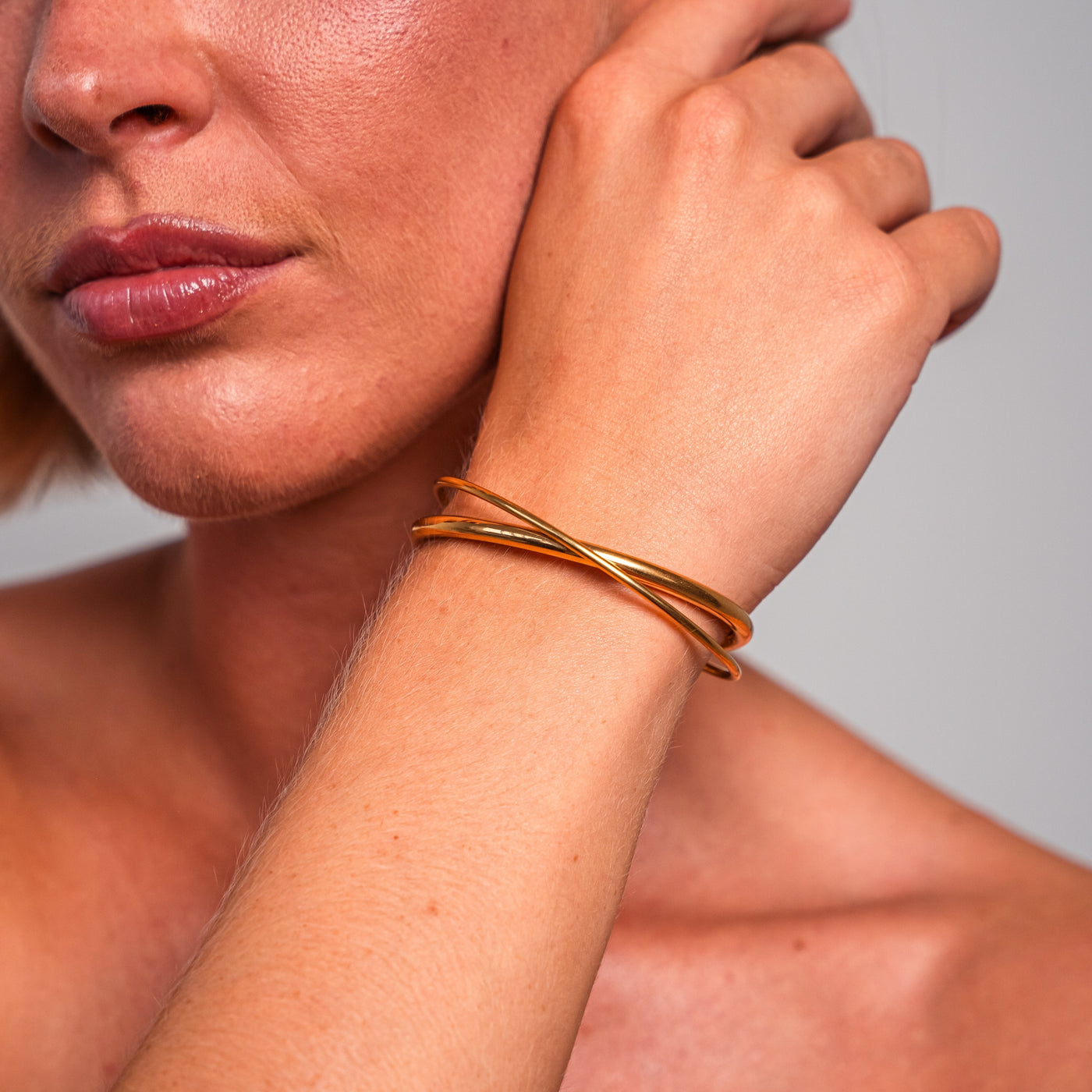 Elegant Eva Bracelet