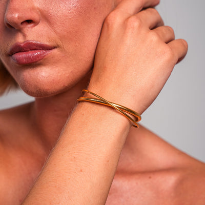 Elegant Eva Bracelet
