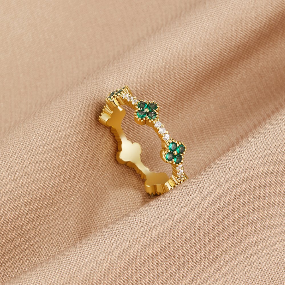 Luck - Four-Leaf Clover Crystal Ring
